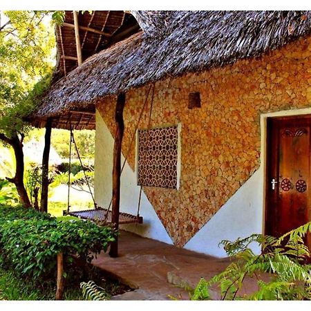 Eco Villas Watamu Exteriör bild
