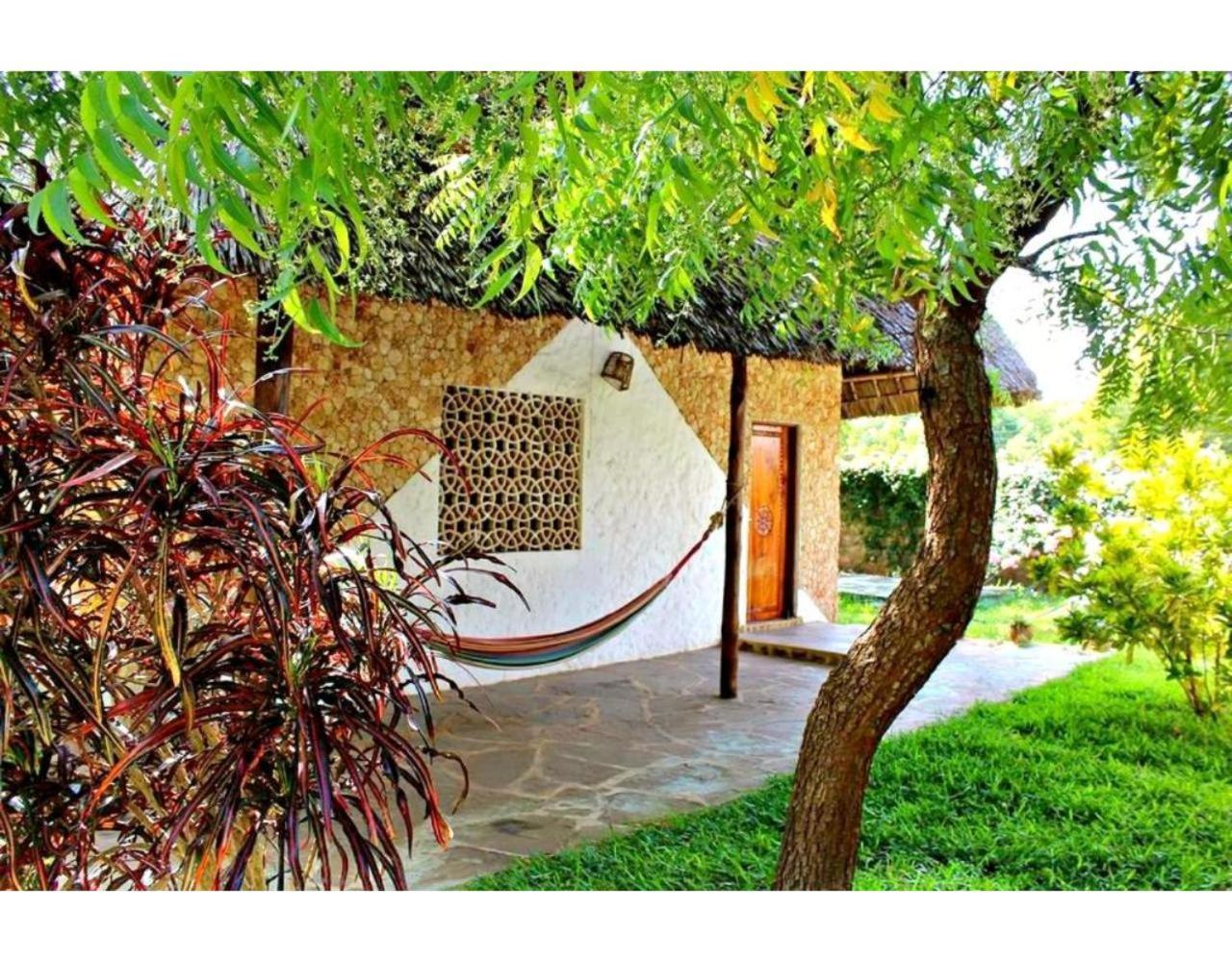 Eco Villas Watamu Exteriör bild