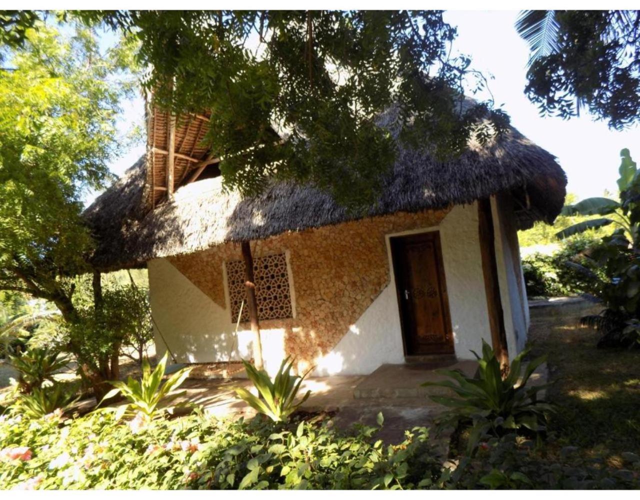 Eco Villas Watamu Exteriör bild