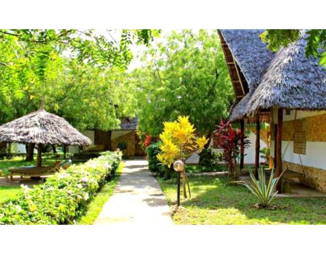 Eco Villas Watamu Exteriör bild